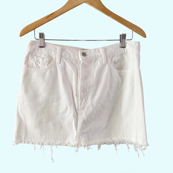 J Brand Women's White Mid Rise Button Fly Raw Hem Bonny Denim Mini Skirt 27 - Picture 2 of 10